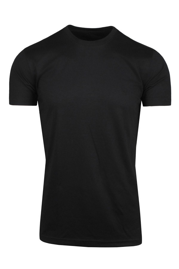 Man’s black cotton t-shirt 