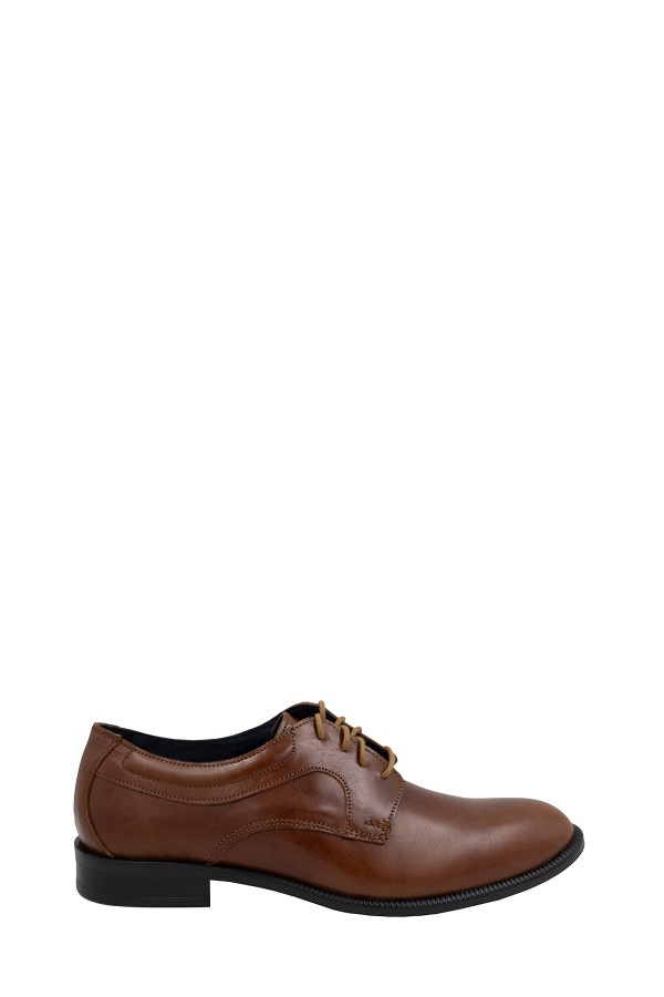 Man’s cognac shoes