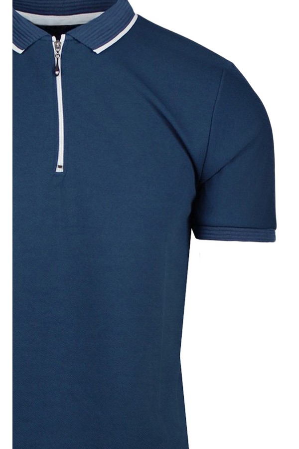 Man’s blue t-shirt polo with zip