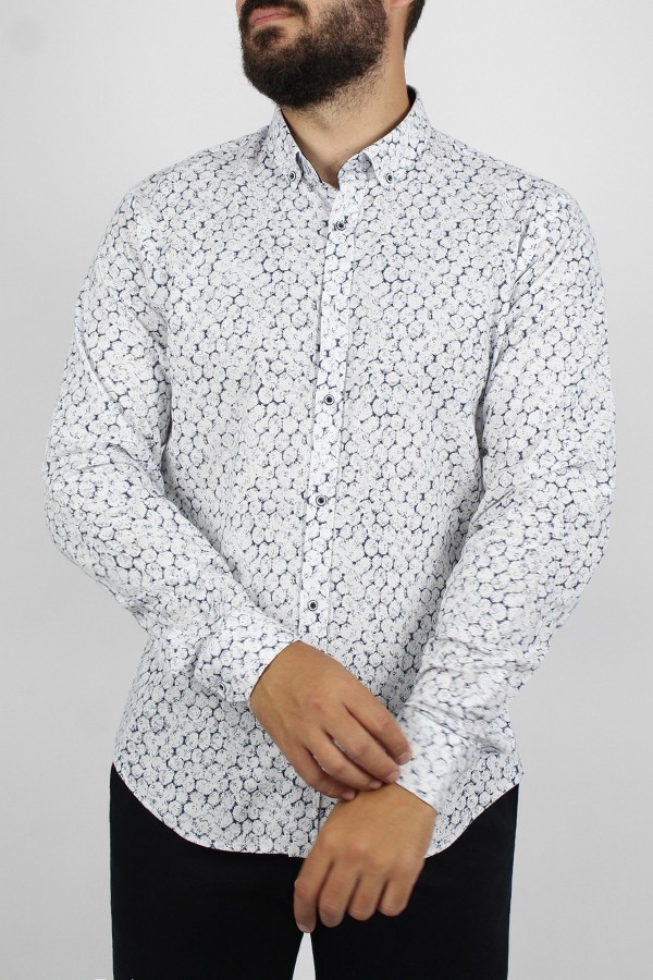 Man’s white printed cotton shirt      