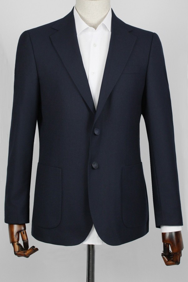  Man’s dark blue Blazer with detailed pockets 