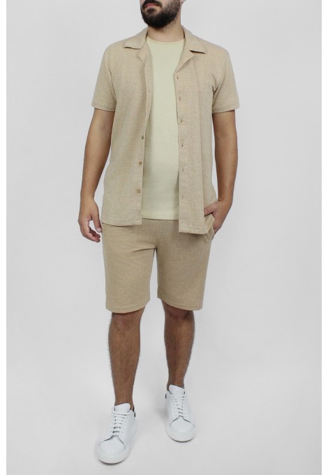 Man’s beige shorts