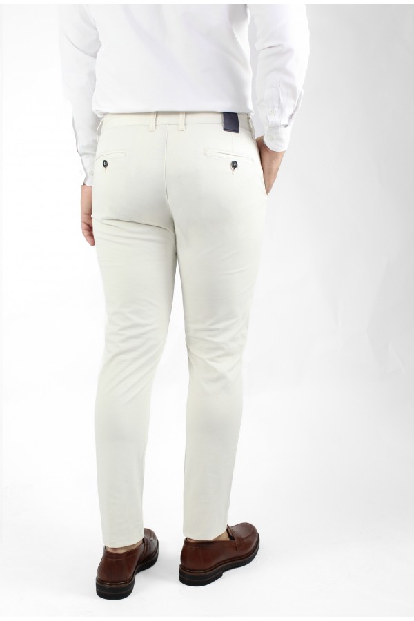 Man's ecru pants chinos