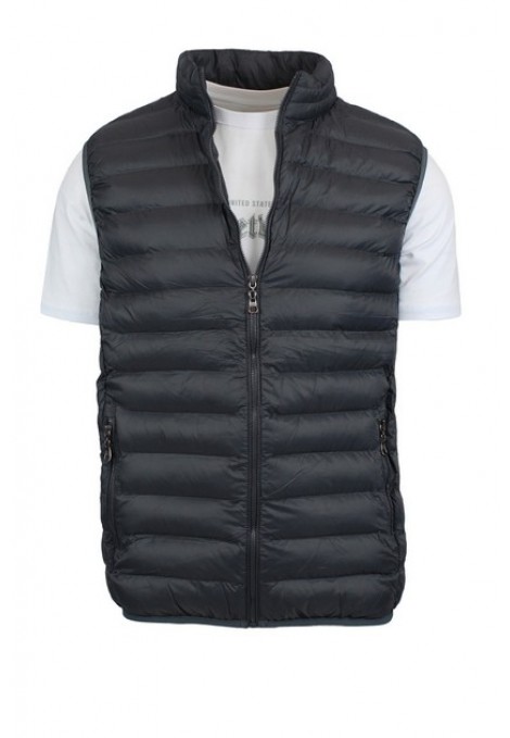 Man's anthracite grey sleeveless jacket