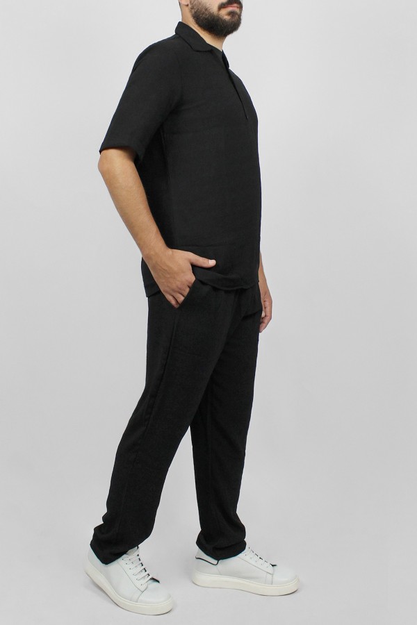 Man’s black  trousers with elastic waist