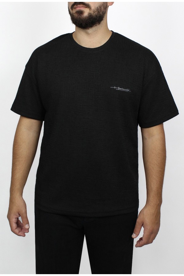 Man’s black oversized t-shirt 