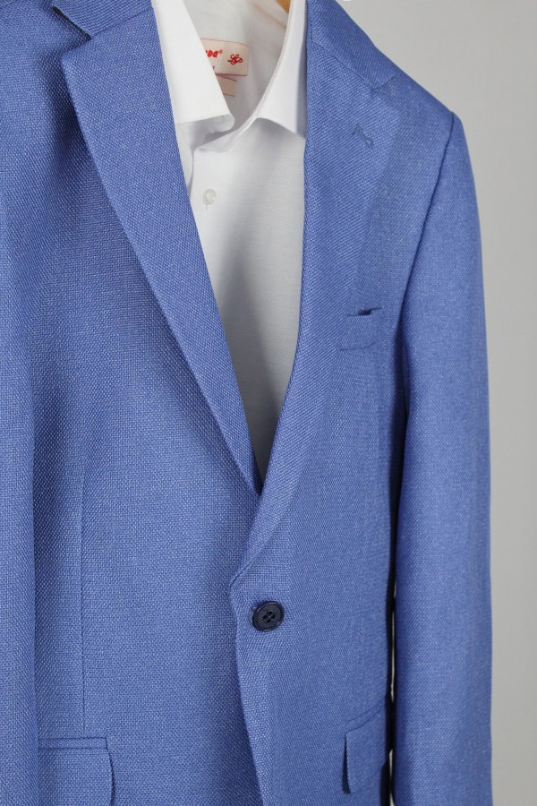  Man’s sky blue blazer with textured weave mixed wool