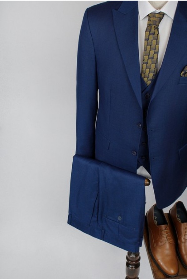 Man's blue suit 