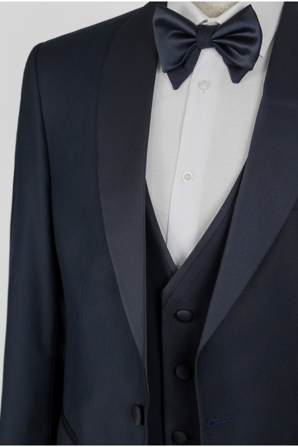 Man's dark blue suit mixed wool