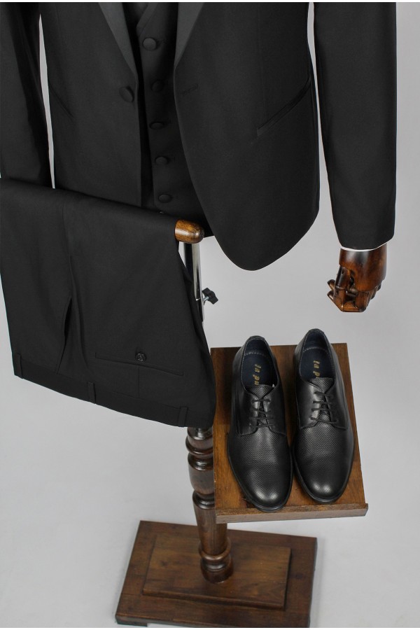 Man's black suit mixed wool