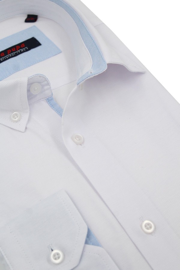  Man’s white  shirt with textured weave 