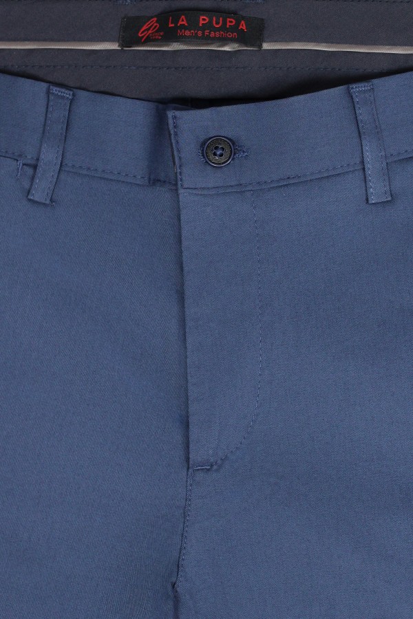 Man's blue pants chino