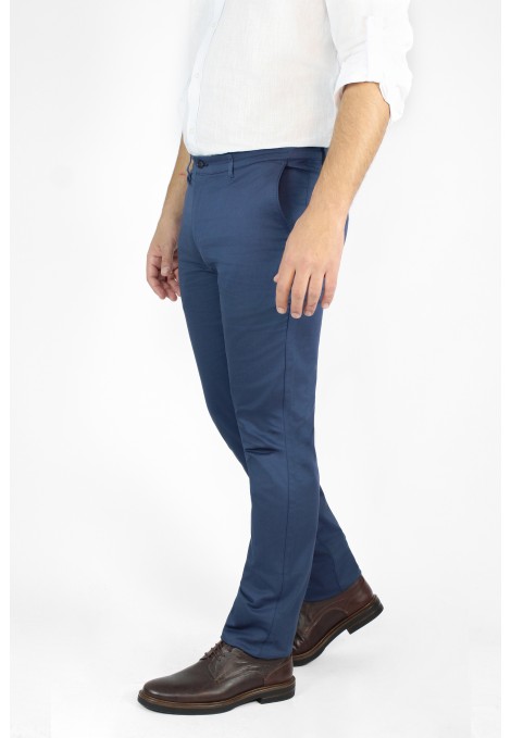 Man's blue pants chino