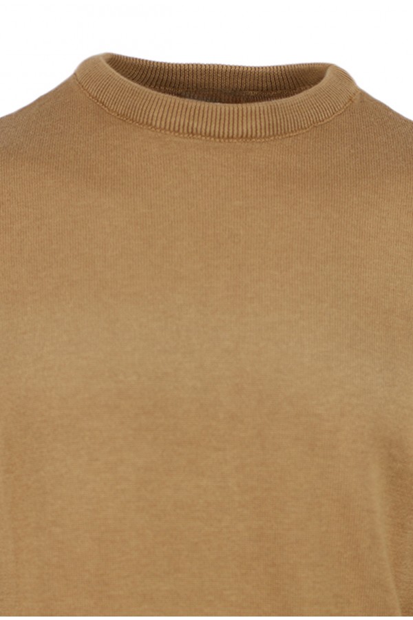 Man's camel knitted t-shirt