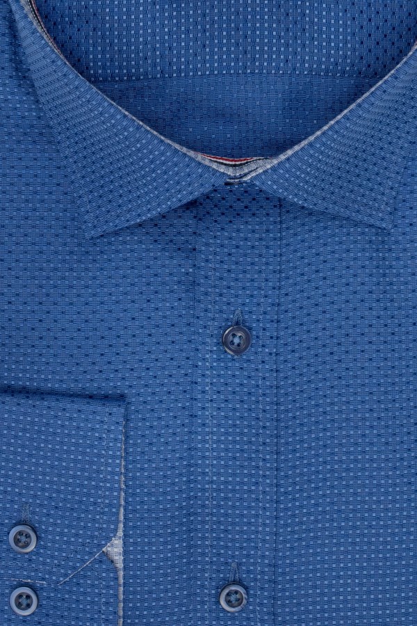 La pupa blue shirt