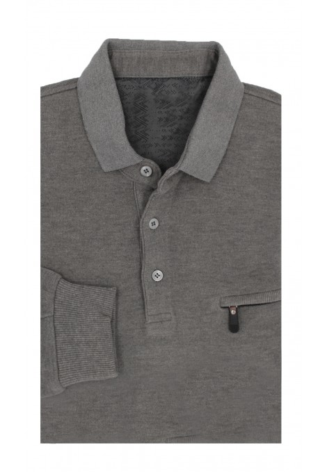 Man's grey t-shirt with collar