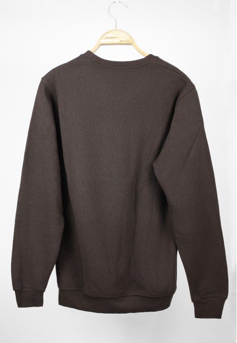 Man’s brown long sleeve sweater