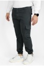 Man's anthracite grey pants cargo