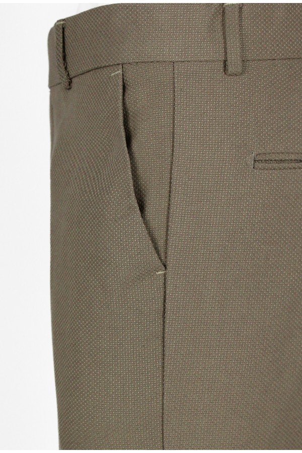 Man's dark beige pants