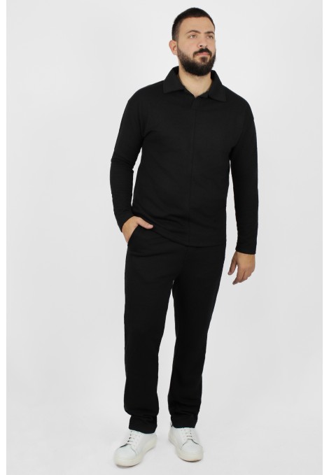 Man's black oversize t-shirt with zipper