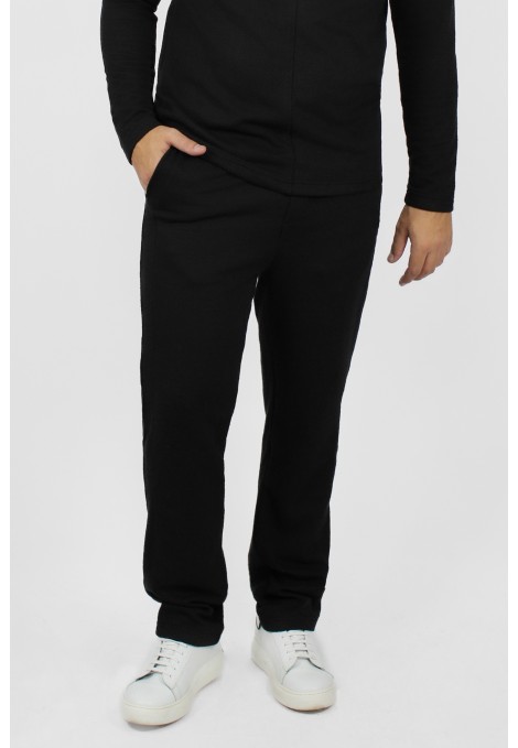 Man's oversize black pants