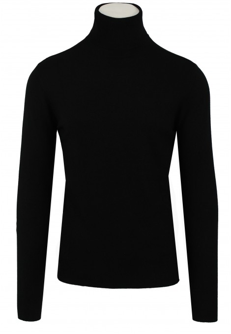 Man's black knitted t-shirt turtleneck 