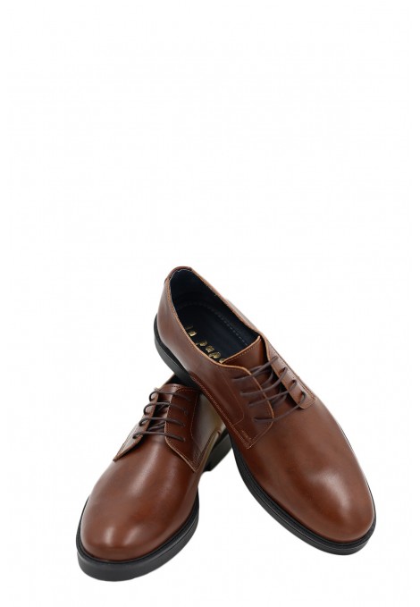 Man's cognac boot