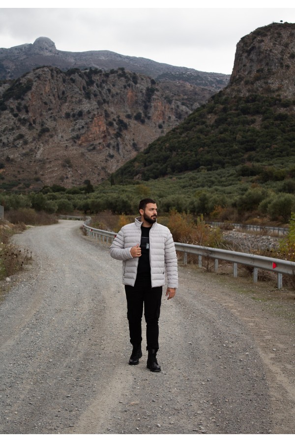 Man's light grey jacket