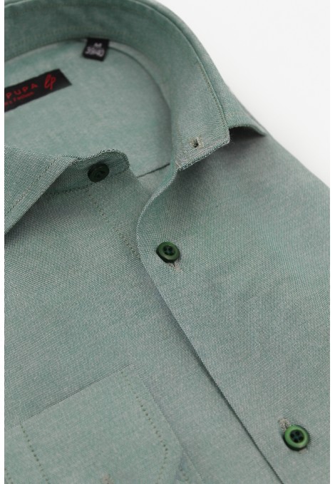 Man's green cotton shirt slim fit