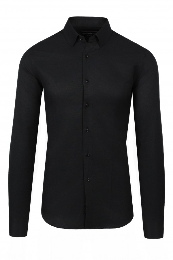 Man's black shirt slim fit