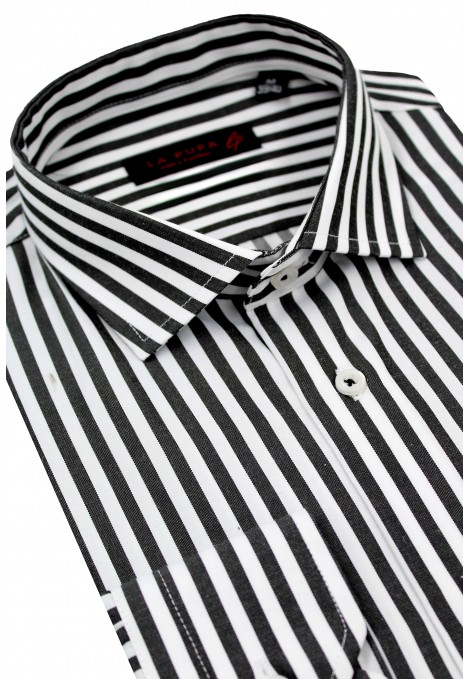 La pupa man's black shirt striped