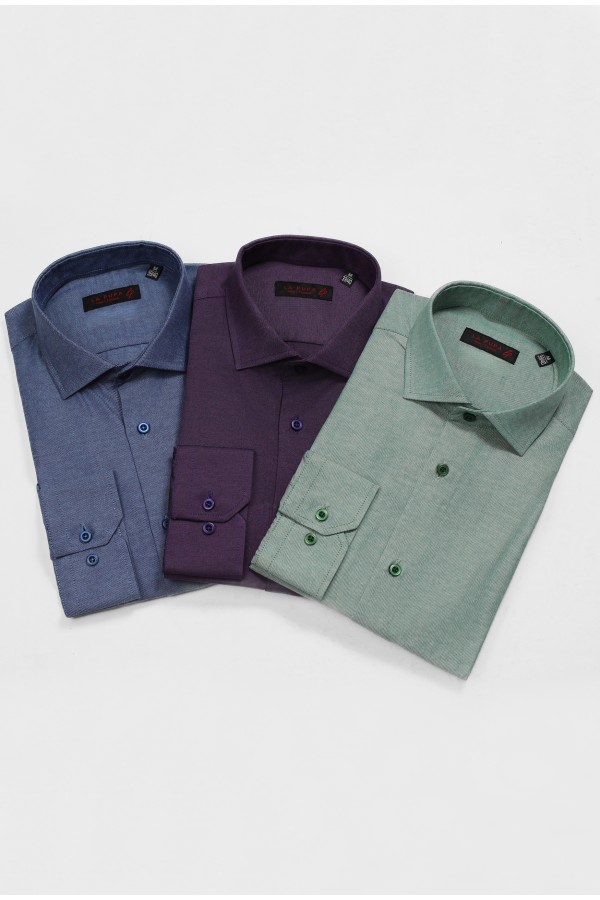 Man's green cotton shirt  