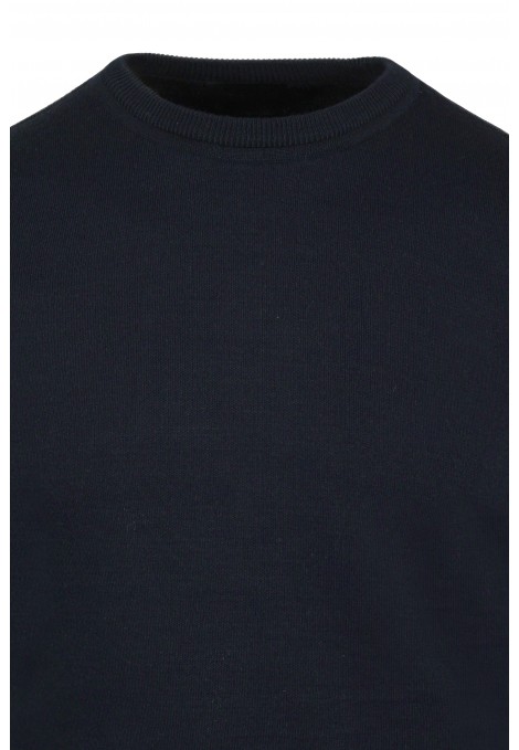 Man's dark blue knitted t-shirt turtleneck