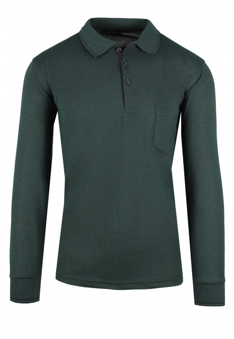 Man's dark green t-shirt polo