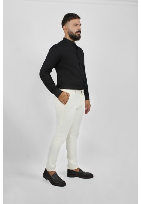 Man's ecru chinos pants 