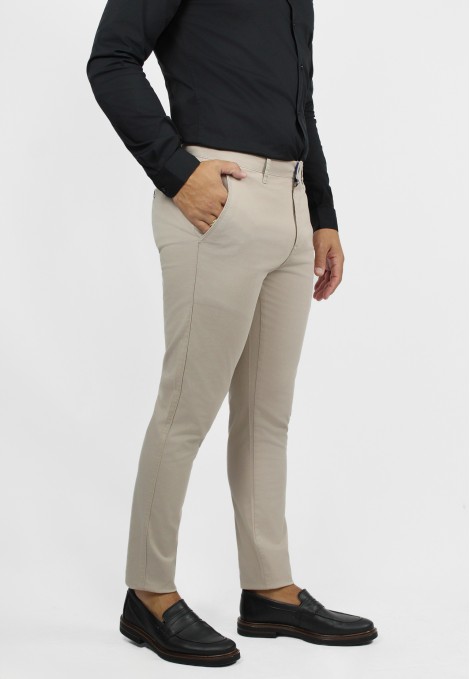 Man's beige chinos pants 