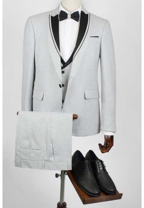 Man's light grey suit  mixed wool