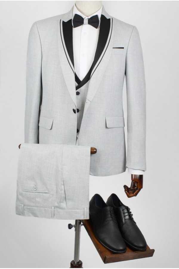 Man's light grey suit  mixed wool