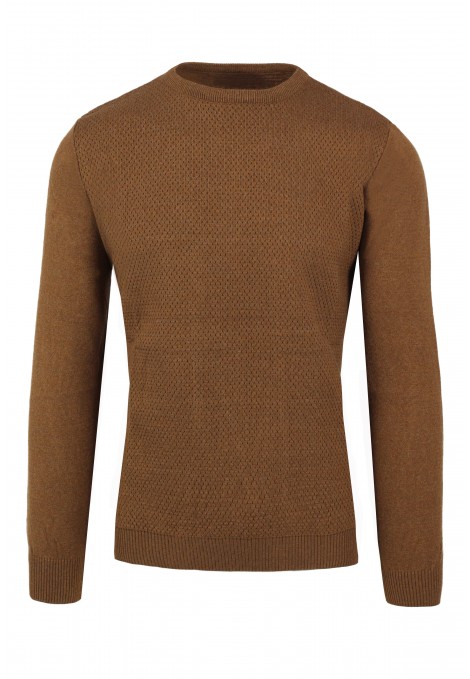 Man's brown knitted t-shirt