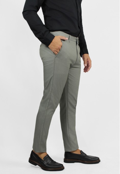 Man's khaki chinos pants with textured weave    